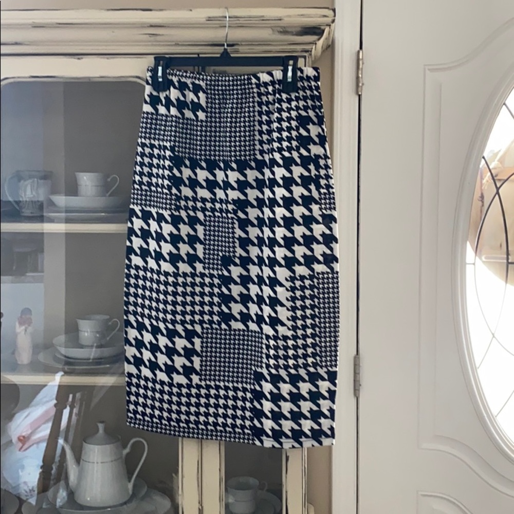 Nuggles pencil skirt